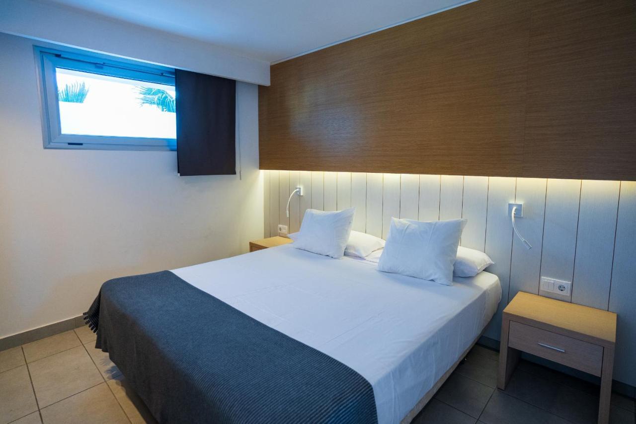 Apartamentos Vacacionales Broncemar San Bartolomé Εξωτερικό φωτογραφία